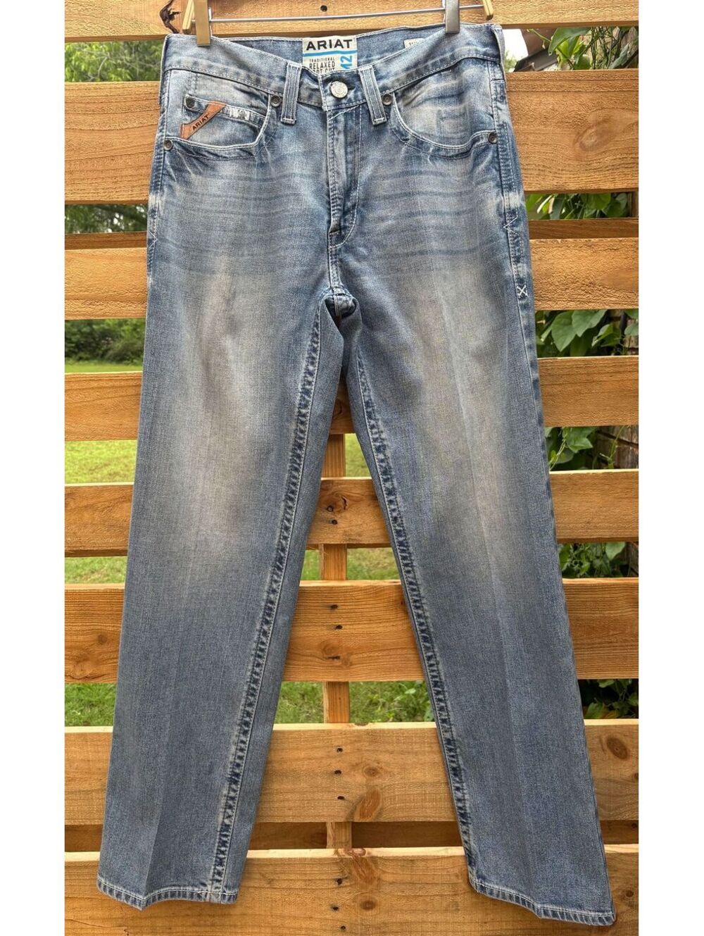 Ariat Traditional Relaxed Boot Cut M2 Men's Jeans Men's size 31/32